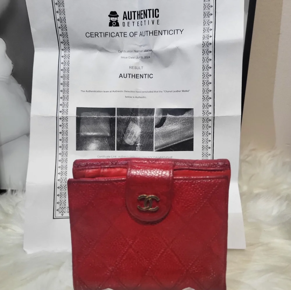 Chanel Red Caviar Wallet - Picture 1 of 8